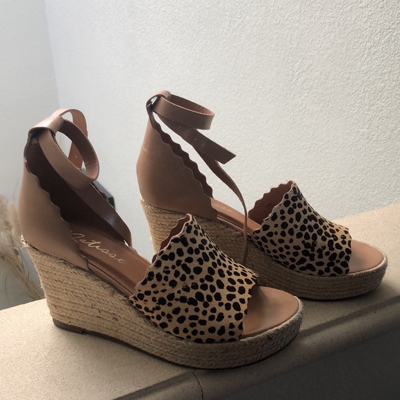 Host Pick 🎉 | Matisse | leopard print Roma sandal - Picture 11 of 16